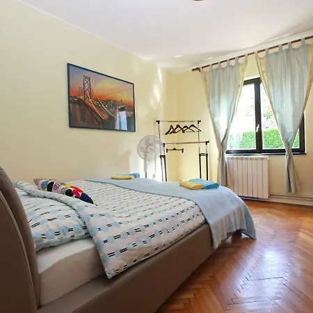 Nadia 1844 Апартаменты