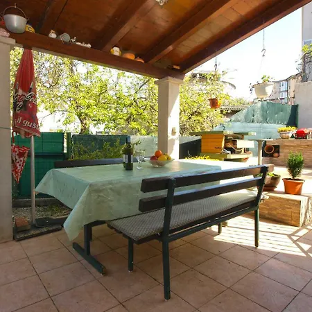 Apartment Nadia 1844